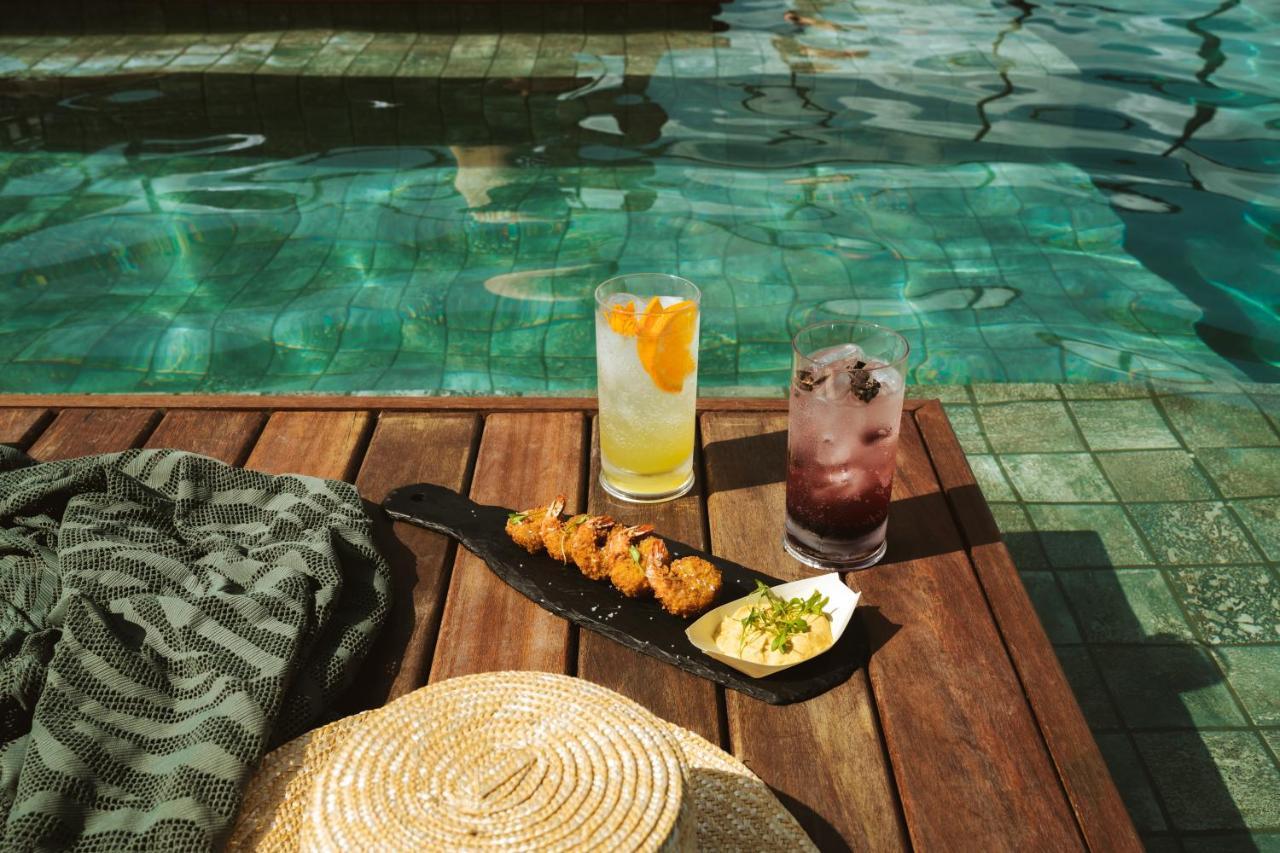 Ba'Ra Hotel Joao Pessoa Exterior photo Poolside at the hotel